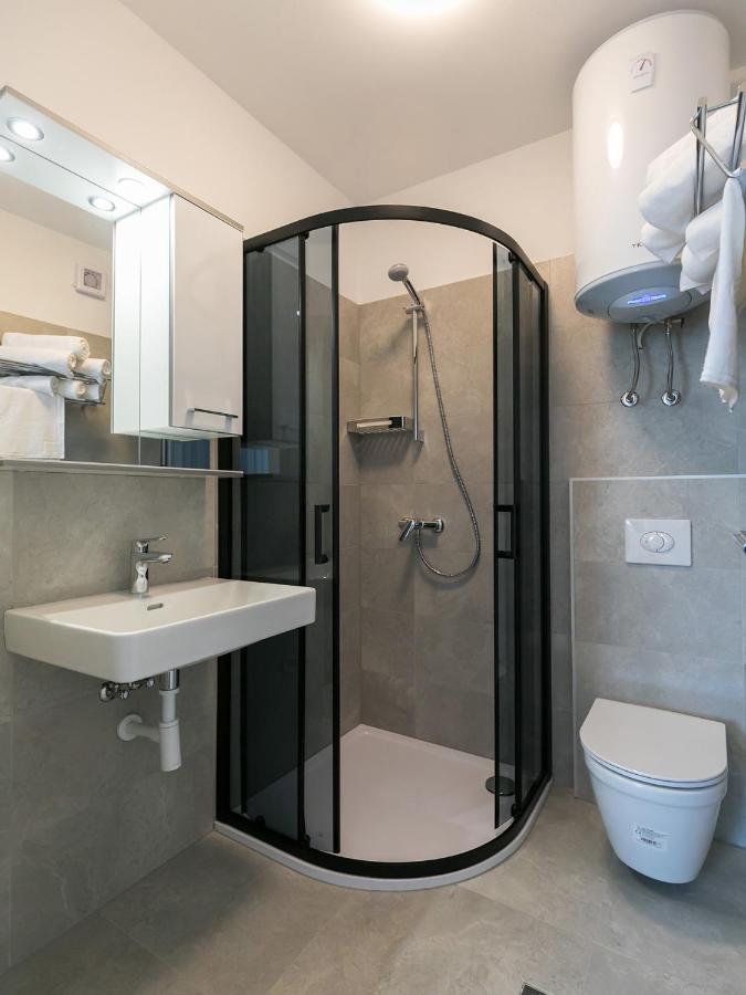 Nadija Apartmani Porec Exterior photo