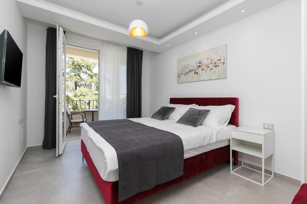 Nadija Apartmani Porec Exterior photo